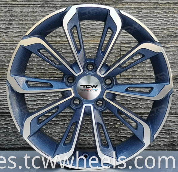 Silver Light Alloy Wheel